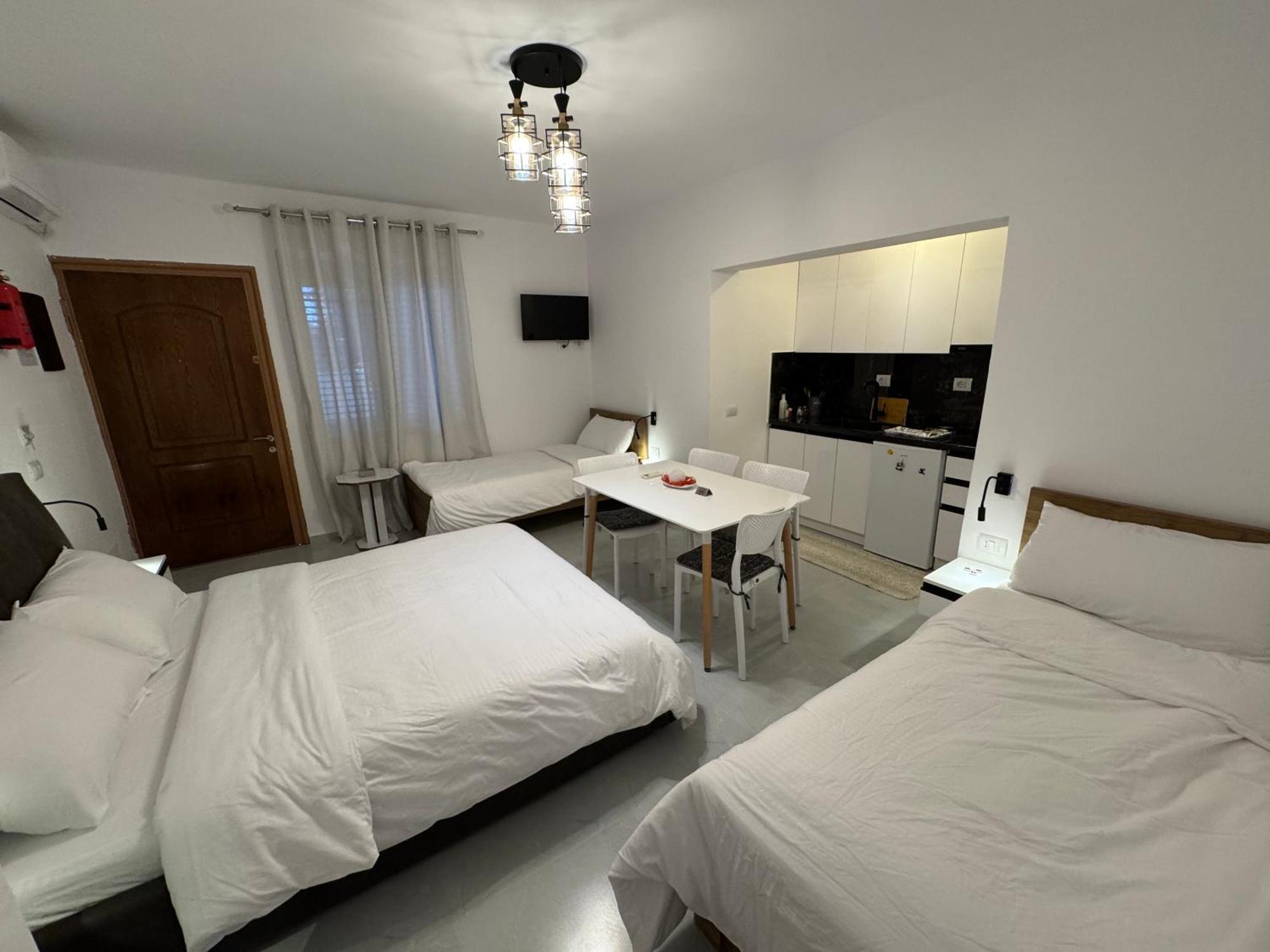 Vlorë Private Villa Aras 2 - Luxury & Elegance Apartments מראה חיצוני תמונה